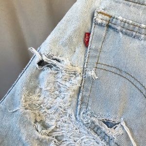 Vintage high wasted Levi jean shorts